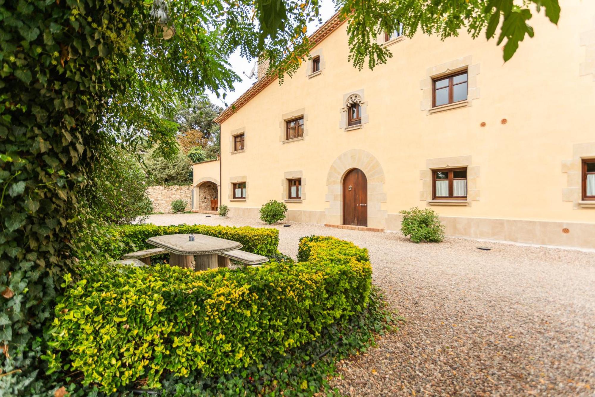 Rural Mas Vila Fogas de Tordera Exterior photo